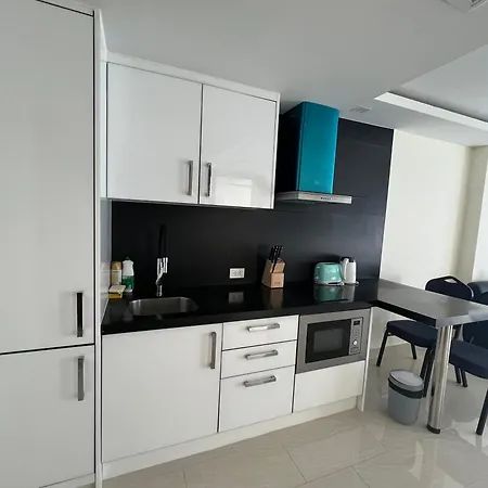 Apartment 秘狗公寓grand Avenue Pattaya