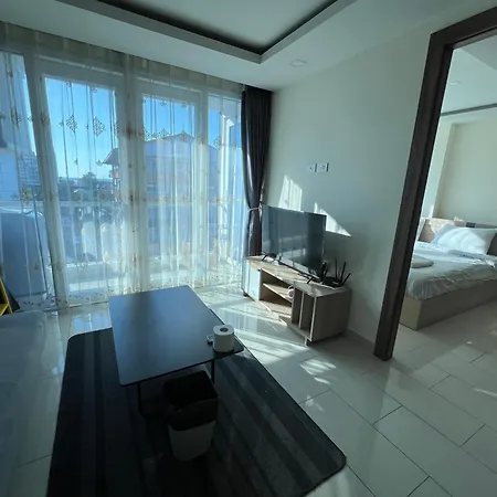 Apartment 秘狗公寓grand Avenue Pattaya