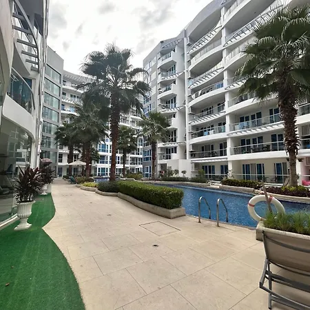 秘狗公寓grand Avenue * Pattaya
