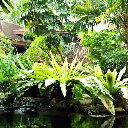 Sugar Hut & Restaurant Resort
