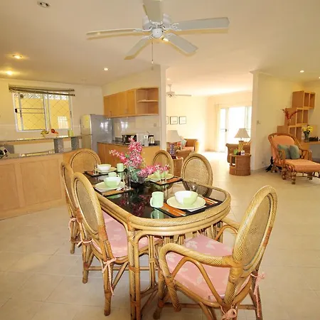 Butterfly Garden Boutique Residences By Frasier: Luxury Lifestyle Aparthotel 4*