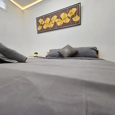 อพาร์ทเม้น View Talay 5 - Beachfront Ocean View - High Floor & Huge Pool *