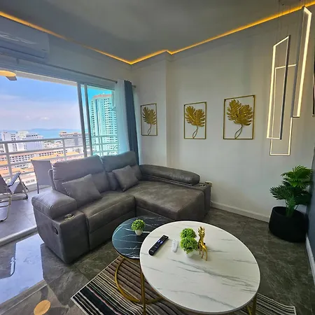 View Talay 5 - Beachfront Ocean View - High Floor & Huge Pool อพาร์ทเม้น Pattaya