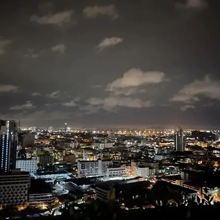 Downtown Cozy Condo, The Base.7 Apartment Pattaya