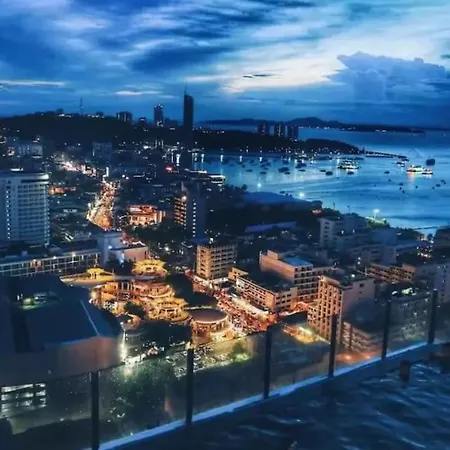 Apartment Downtown Cozy Condo, The Base.7 Pattaya
