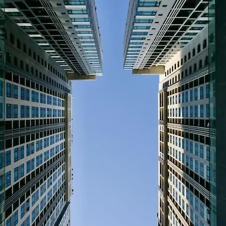 Apartment Downtown Cozy Condo, The Base.7 *