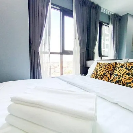 The Base1 - 2bed 2 Bath Sea View Terrace Apartment Pattaya