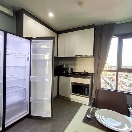 Apartment The Base1 - 2bed 2 Bath Sea View Terrace Pattaya