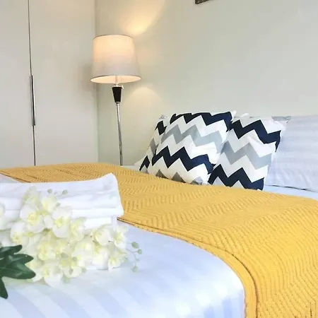 Apartment Unixx2 - Sea View 2 Bed 2 Bath South Pty Pattaya