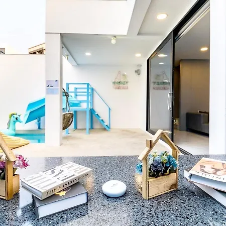 พัทยาปาล์มสปริงส์4ห้องนอน Villa Pattaya