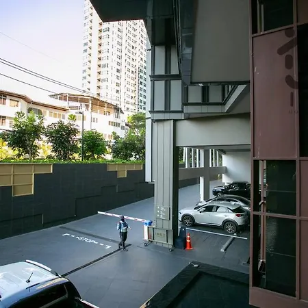 High Rise Sea Escape Edge Exclusive By Inh #h578 *