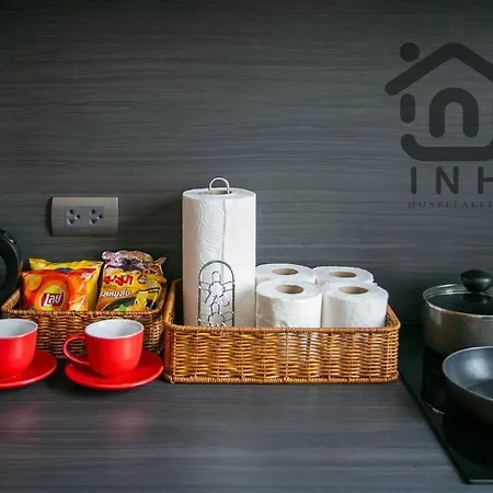 High Rise Sea Escape Edge Exclusive By Inh #h578