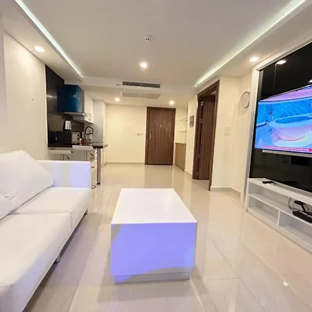 Apartment Grand Avenue
