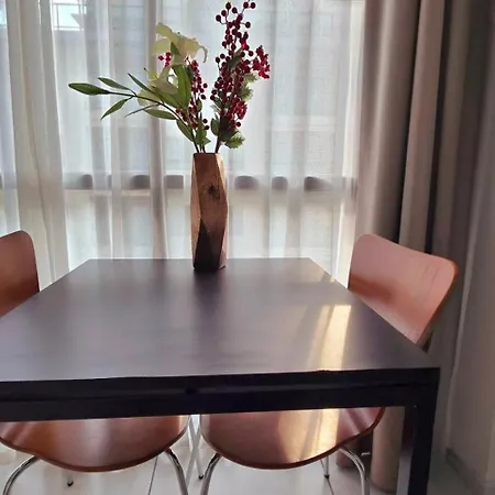 Tropical Garden A 1bedroom อพาร์ทเม้น *