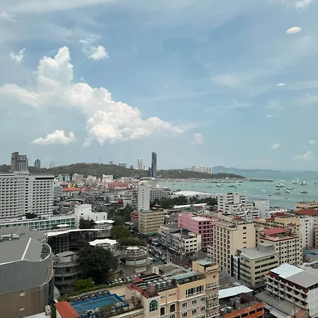 Luxury Edge Pattaya