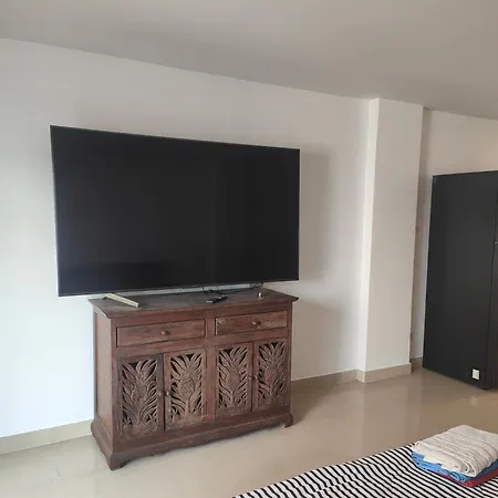 Jomtien Hill Pratamnak Apartment