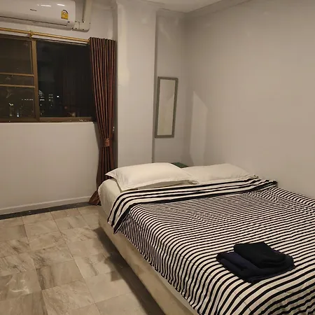 Jomtien Hill Pratamnak Apartment *