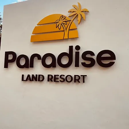 โรงแรม Paradise Land