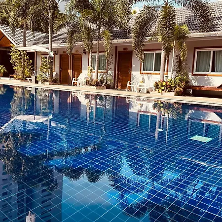 Paradise Land โรงแรม