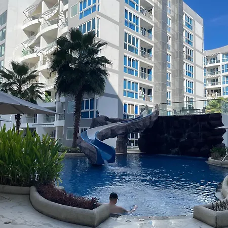 Apartment Grand Avenue芭提雅市中心水系公寓超大环绕泳池近海滩近夜市36平大空间