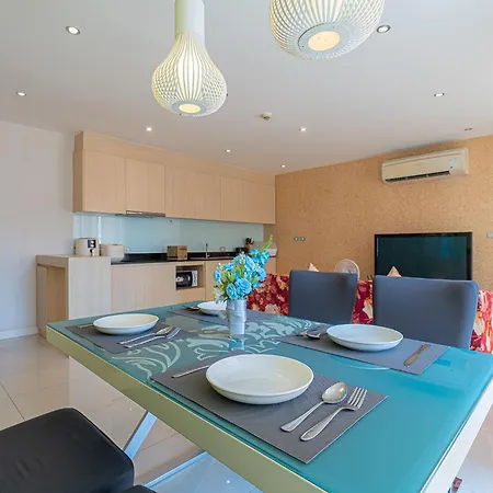 Grandline 2 Bedrooms Apartment
