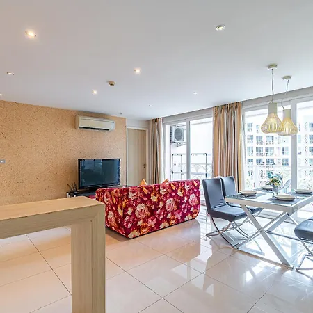 Grandline 2 Bedrooms Apartment Pattaya
