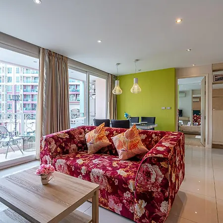 Grandline 2 Bedrooms Apartment