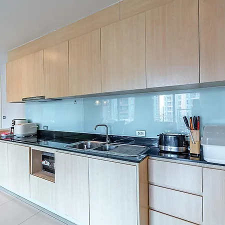 Grandline 2 Bedrooms * Pattaya
