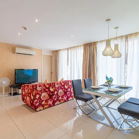 Grandline 2 Bedrooms * Pattaya