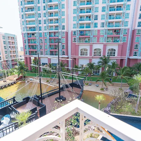 Apartment Grandline 2 Bedrooms Pattaya