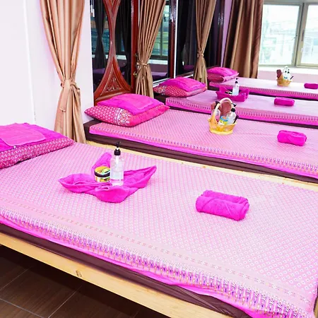 อพาร์ตโฮเทล Marine Paradise Encore Pattaya