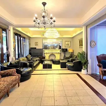 Villa Thabali Pool