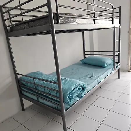 Js786 Cafe&bistro Hostel