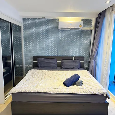 Centara Avenue Residences 8th Floor Smart Tv *