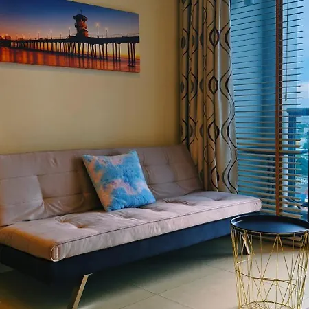 อพาร์ทเม้น Unixx Delux View Near Walking Street Pattaya