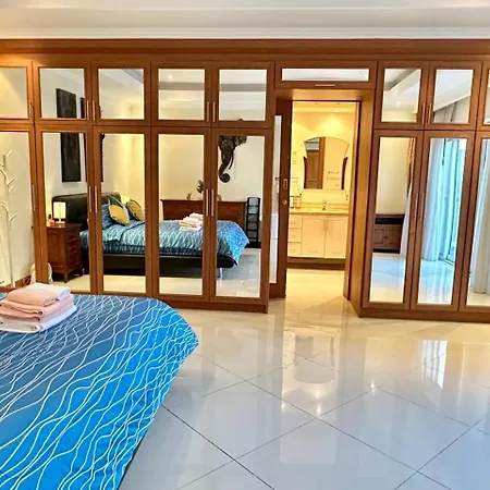 Luxury Garden Pool Near & Walking Street Villa