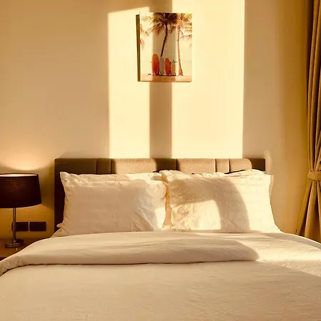 Edge Pty Luxury Front Seaview 2bedroom อพาร์ทเม้น Pattaya