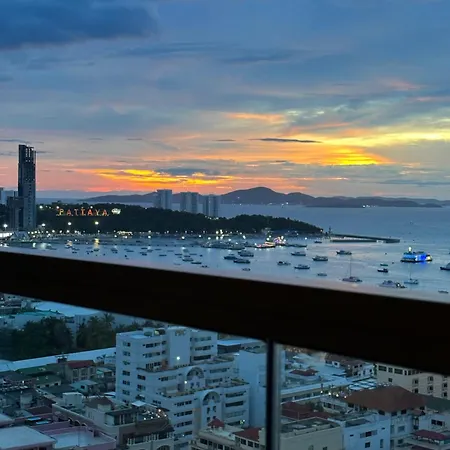 Edge Pty Luxury Front Seaview 2bedroom * Pattaya