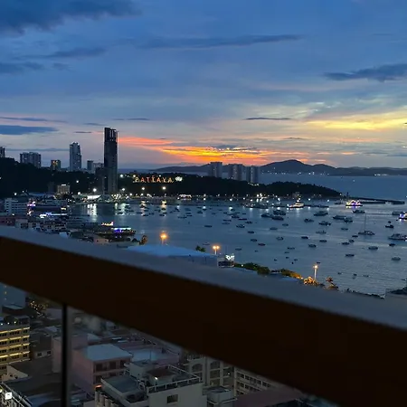 Edge Pty Luxury Front Seaview 2bedroom Pattaya