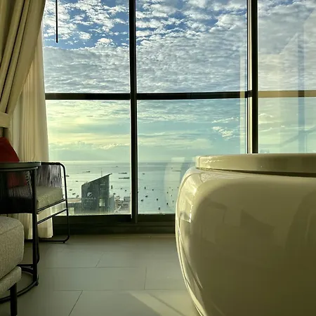 Edge Pty Luxury Front Seaview 2bedroom