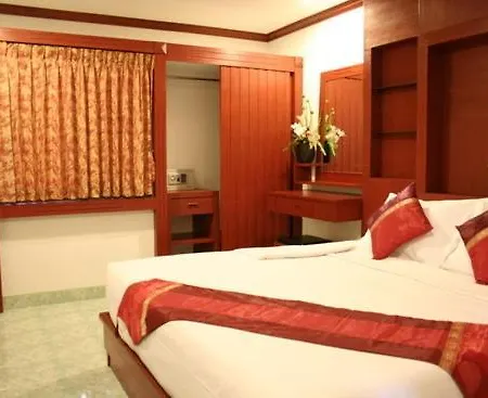 Selina Place Hotel