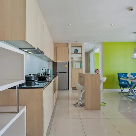 Pattaya Jomtien Apartments L Guest Friendly L Waterpark Gym Sauna Jacuzzi อพาร์ทเม้น Pattaya