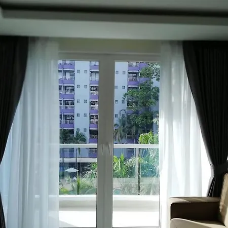 Grand Avenue 1 Bedroom Apartment Pattaya