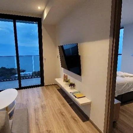 The Andromeda Seaview อพาร์ทเม้น Pattaya