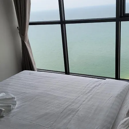 The Andromeda Seaview อพาร์ทเม้น
