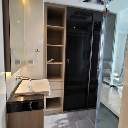The Andromeda Seaview *
