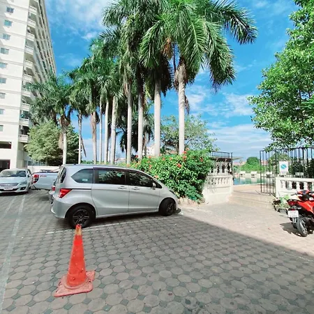 Niran Grand A4f Pattaya