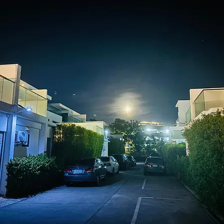 Mid-sky * Pattaya