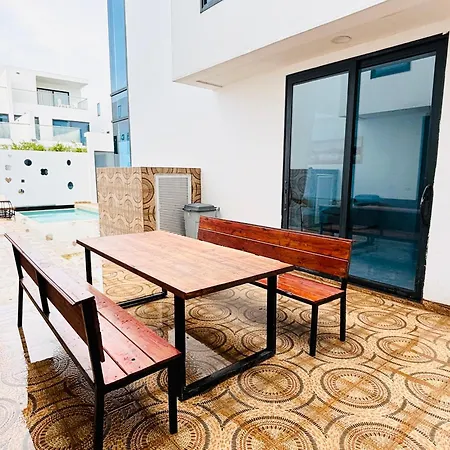 Mid-sky Villa