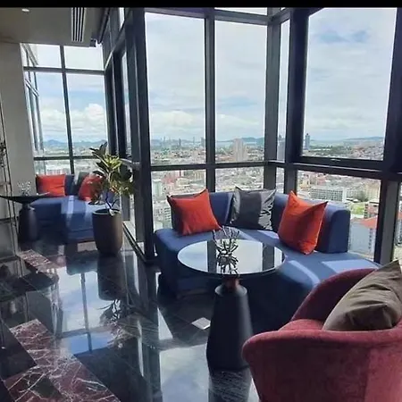芭提雅the Edge海景一卧室公寓 Apartment